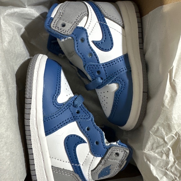 Infant Jordan 1 Retro High OG 3c - Picture 1 of 2